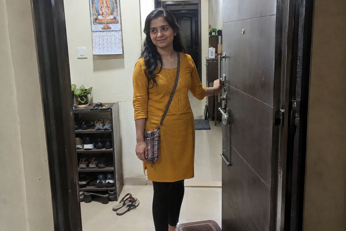 Housewife Escorts in Pune
